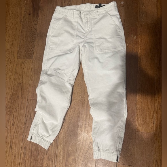 Banana Republic Cream Ankle Pants joggers 6 petite - Picture 5 of 7